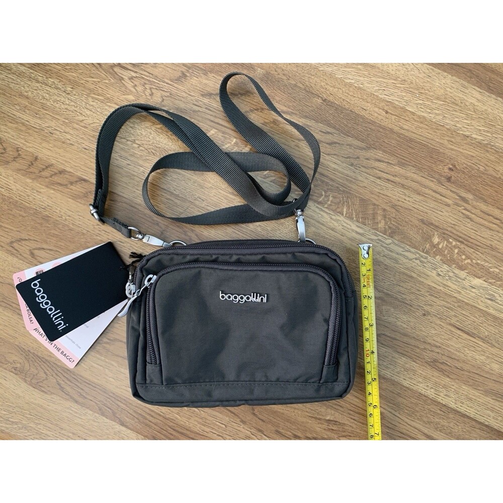 Baggalini Triple Zip Bag RFID Front Wallet Crossbody Fanny Belt Loops NEW NWT - Picture 8 of 11